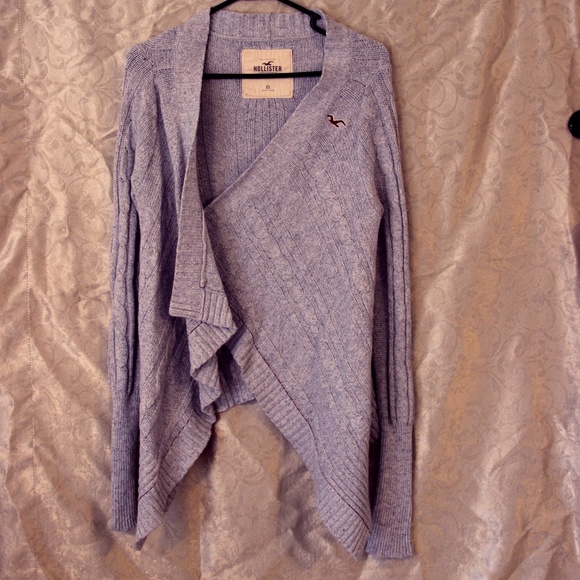 Hollister Sweaters - Hollister Gray Knitted Sweater Size Small